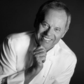 wolfgang puck catering